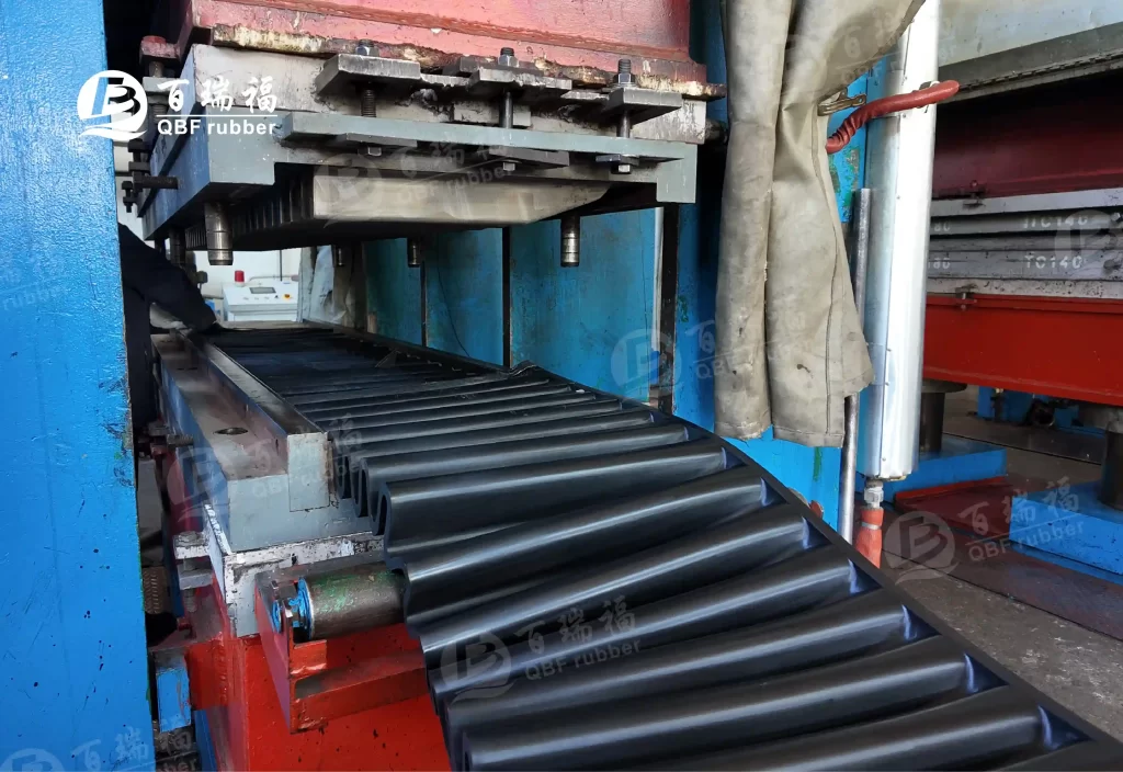 A Japanese Power Plant’s Choice QBF rubber Sidewall Conveyor Belt 2 A Japanese Power Plant’s Choice QBF rubber Sidewall Conveyor Belt