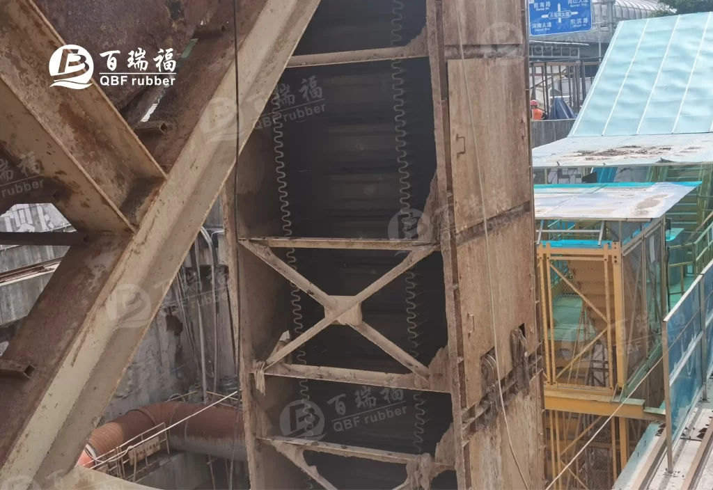 QBF Rubber Anti stick Sidewall Belting Helps Shenzhen Tunnel Construction 4 QBF Rubber Anti stick Sidewall Belting Helps Shenzhen Tunnel Construction