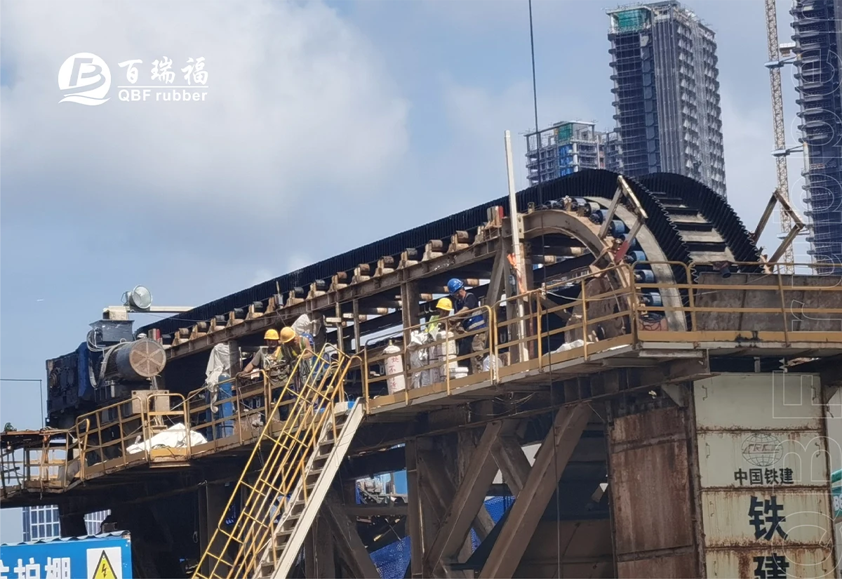 QBF Rubber Anti stick Sidewall Belting Helps Shenzhen Tunnel Construction